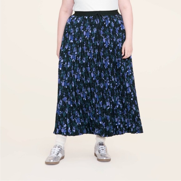 Women’s Large Woolrich Floral Midi A Line Pleated Skirt - NWOT - Picture 2 of 4